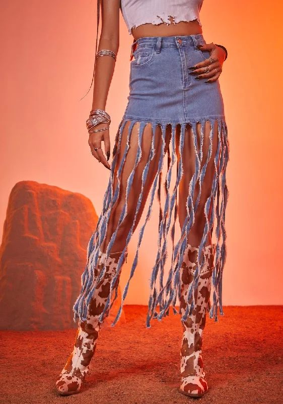 Women's Holiday Outfit Sleek Style Discounts Runaway Hottie Fringe Denim Skirt