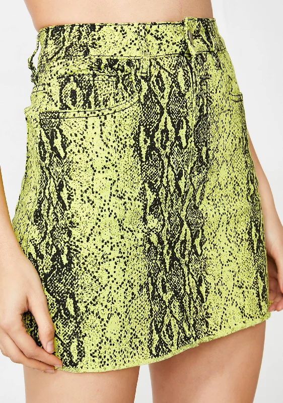 Women's Work Outfit Minimalist Fashion Sale Atomic Lady Danger Mini Skirt