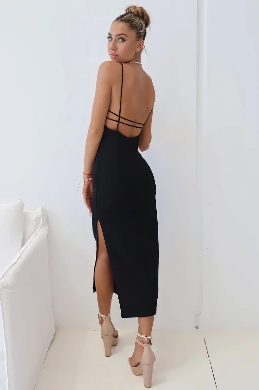Women's Plus-Size Outfit Romantic Chic Deals Lena Midi Dress - Black