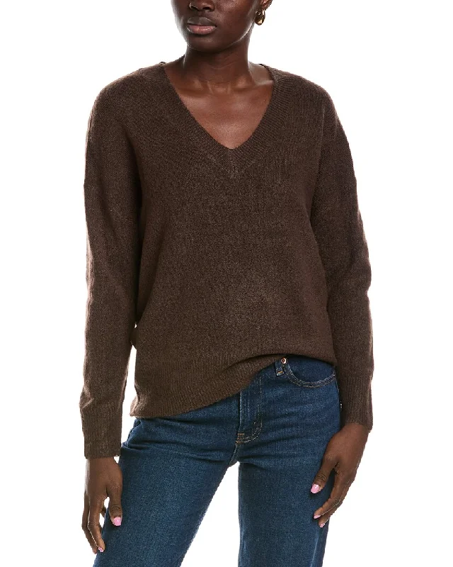 Modern Women's Attire Romantic Fashion Discounts Brook + Lynn V-Neck Sweater