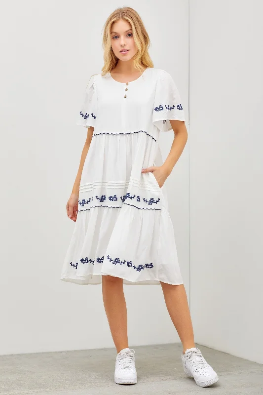 Fashionable Women's Clothes Fashion Essentials Kelly modest midi dress-final sale