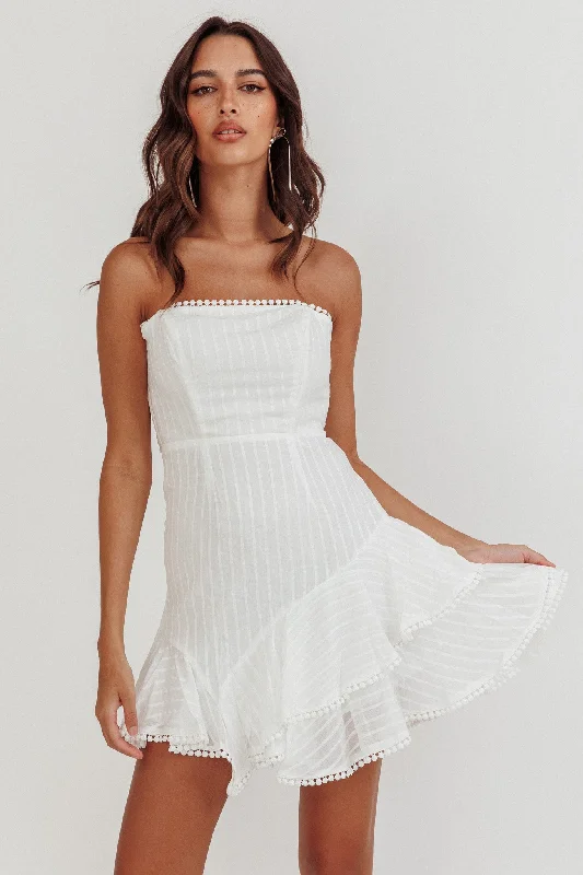 Stylish And Comfortable Clothing For Women Catch Every Fashion Trend Candy Strapless Layered Ruffle Hem Dress White