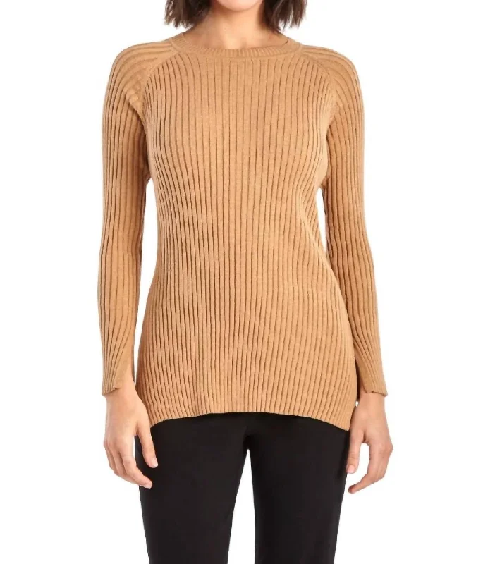 Women's Vacation Outfit Fashion Essentials Starliner Sweater In Tan