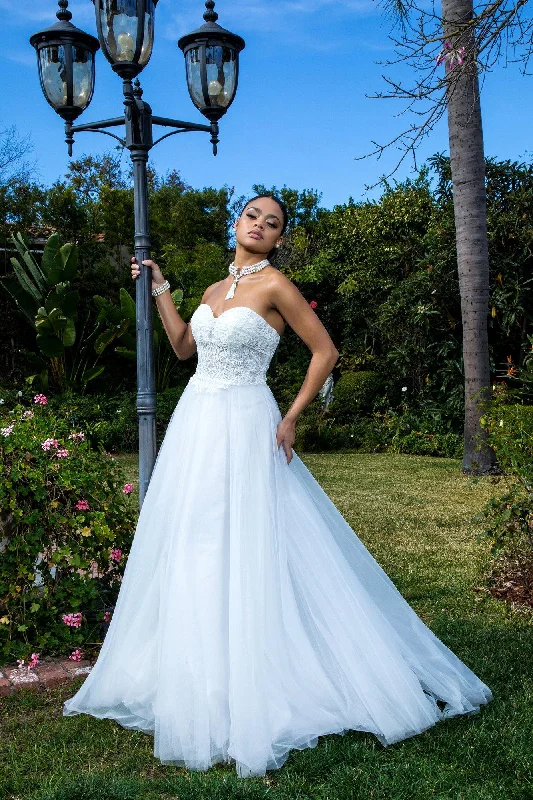 Women's Sporty Clothes On-Trend Fashion Offers Long Strapless Sweetheart Beaded Lace Wedding Gown