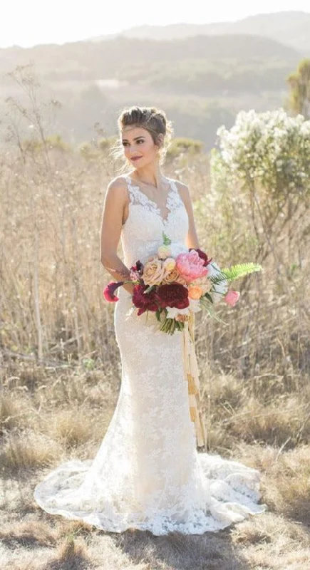 Comfortable Garments For Women Inspired By You, Designed For You Mermaid V-neckline Open Back Lace Wedding Dresses Comfortable Garments For Women Inspired By You, Designed For You Mermaid V-neckline Open Back Lace Wedding Dresses
