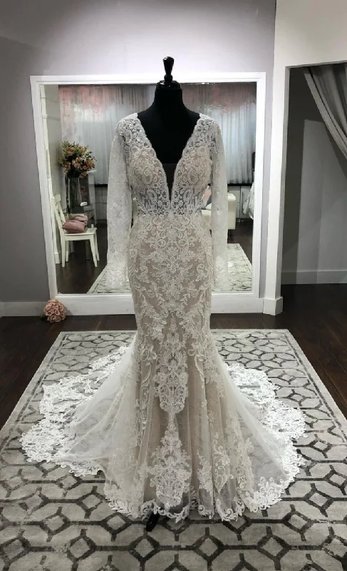 Women's Professional Attire Polished Style Deals Keyhole Back Long Sleeve Lace Mermaid Wedding Dress Women's Professional Attire Polished Style Deals Keyhole Back Long Sleeve Lace Mermaid Wedding Dress