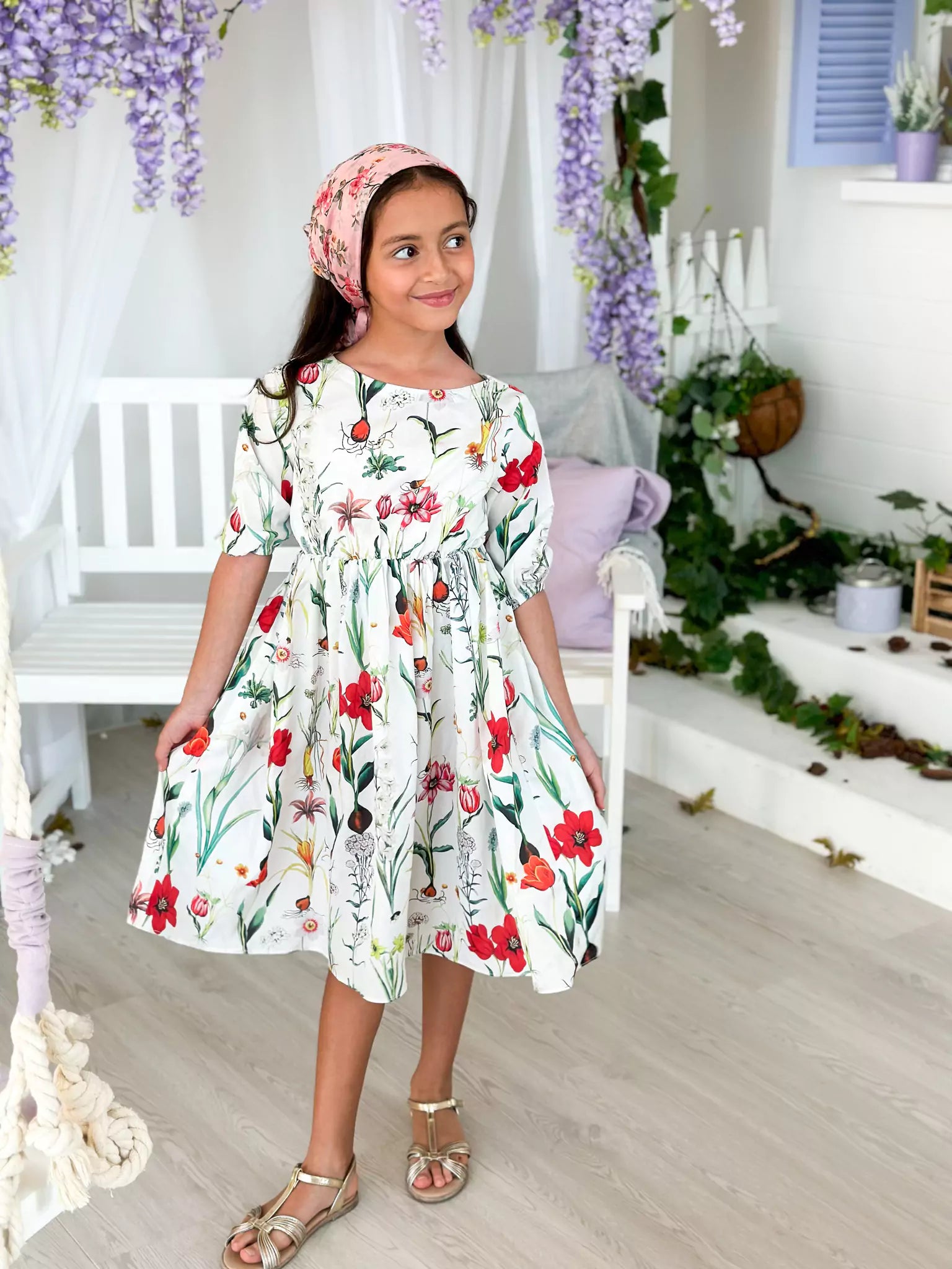 Affordable Women's Outfit Stylish Looks Mini High Noon White floral dress