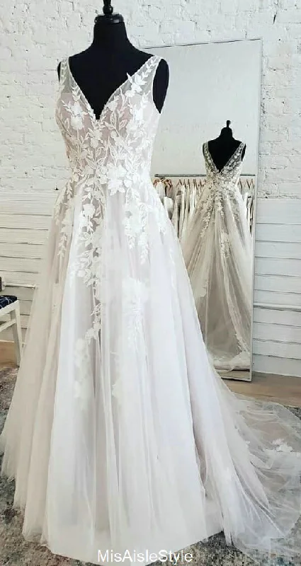 Casual Chic Women's Clothes Luxury Fashion Discounts A line V-neckline French Lace Boho Wedding Dress Casual Chic Women's Clothes Luxury Fashion Discounts A line V-neckline French Lace Boho Wedding Dress