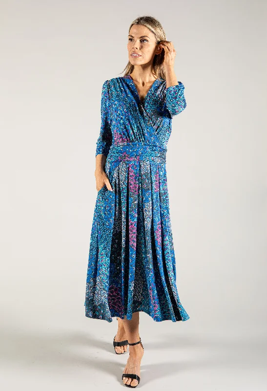 Timeless Women's Garments Season Offer Peacock Print Wrap Bodice Dress