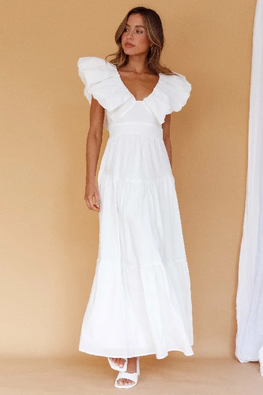 Affordable Women's Garments Retro Style Promotions Kahlo Puffed Ruffle Neckline Maxi Dress White