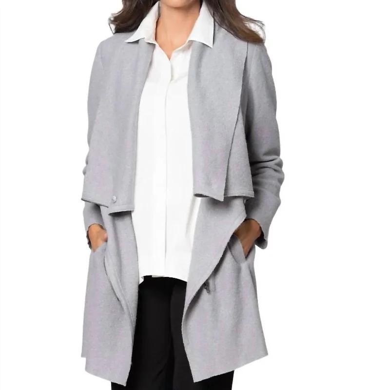 Stylish Women's Clothing Chic Style Discounts Far And Away Coat In Medium Gray