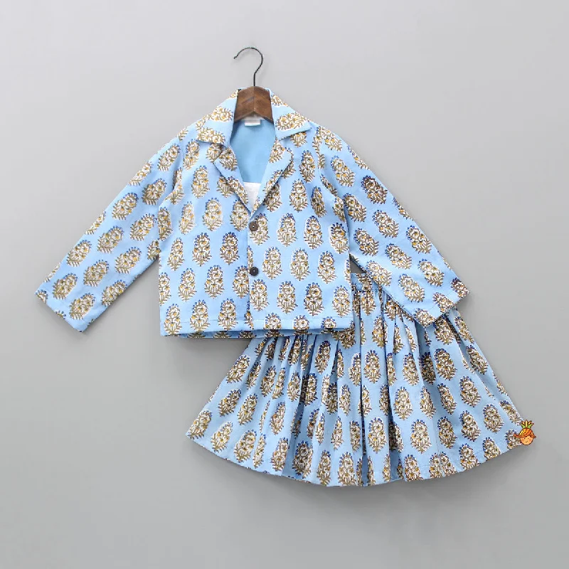 Women's Comfortable Apparel Timeless Elegance Sale Crop Top With Blue Notch Collar Printed Jacket And Skirt Women's Comfortable Apparel Timeless Elegance Sale Crop Top With Blue Notch Collar Printed Jacket And Skirt