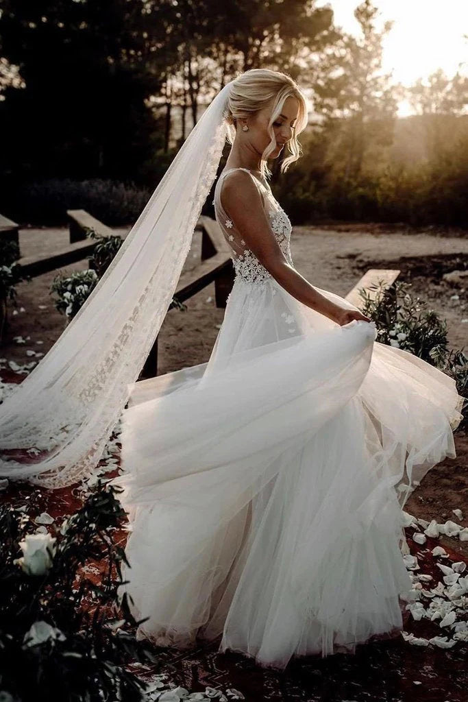 Modern Women's Clothes Urban Fashion Elegant A Line V Neck Tulle Wedding Dresses with Flowers Modern Women's Clothes Urban Fashion Elegant A Line V Neck Tulle Wedding Dresses with Flowers