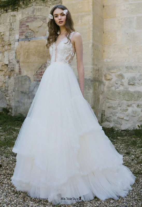 Women's Trendy Clothing Style Upgrade Tiered Skirt Illusion Lace Wedding Dress