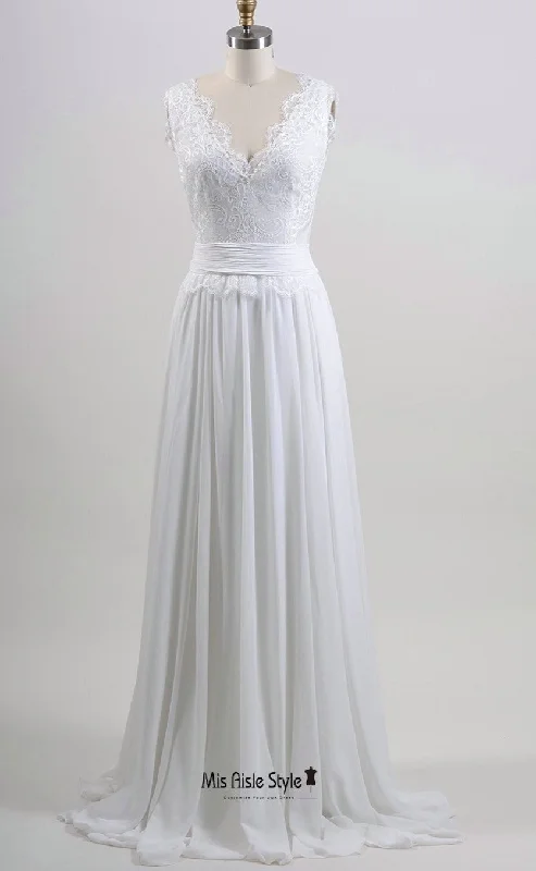 Women's Chic Apparel Trend Leading Collection Simple V-neckline French Lace Wedding Dress Women's Chic Apparel Trend Leading Collection Simple V-neckline French Lace Wedding Dress
