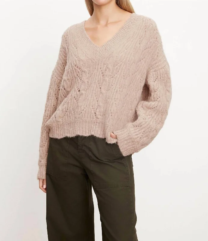 Chic Women's Garments The Latest Fashion Trends Sade Sweater In Oatmeal