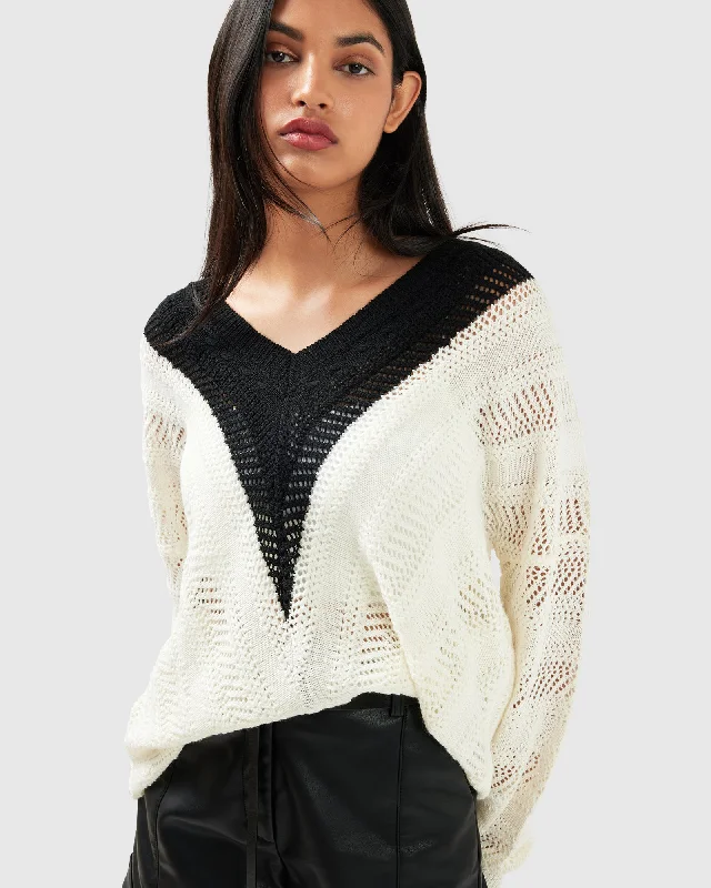 Women's Charming Outfit For Events Holiday Attire Sale This Moment Oversized V Neck Knit