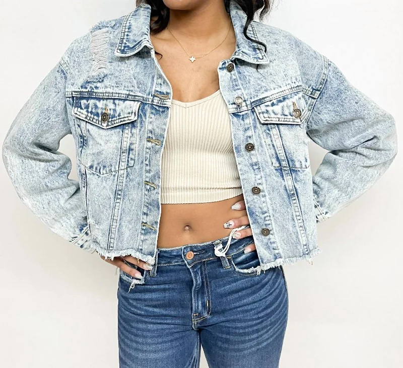 Women's Trendy Apparel Yee Haw Denim Jacket In Light Wash