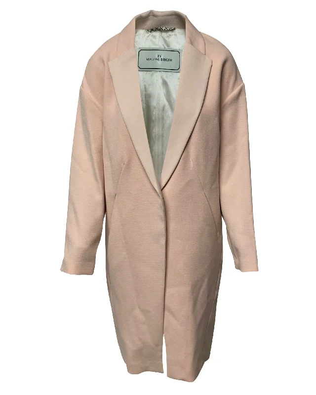 Women's Clothing Apparel By. Malene Birger Fiurica Oversized Piqué Coat in Pink Polyester