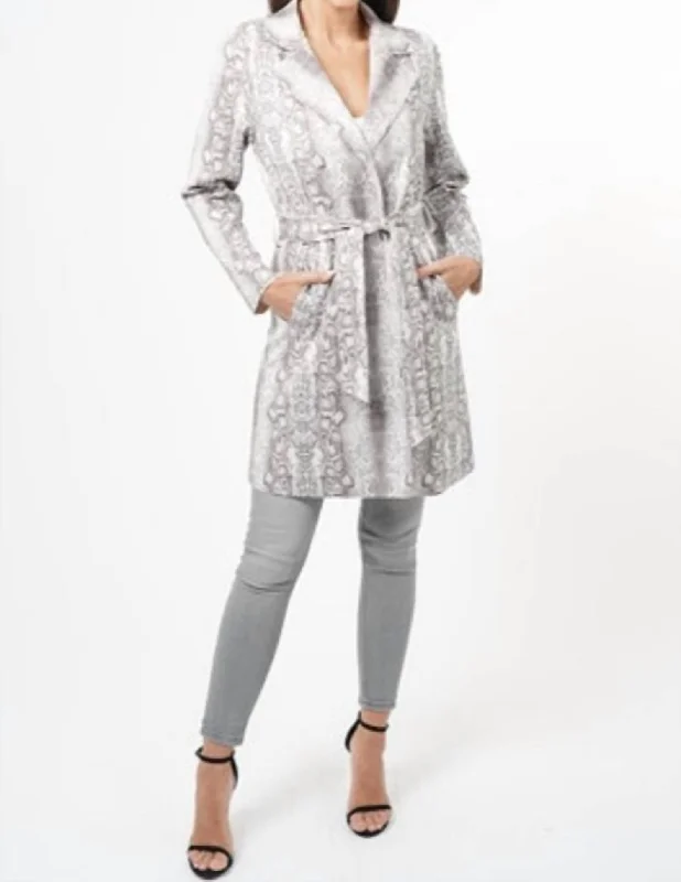 Women's Chic Outerwear Outfit Kobe Snake Print Coat In Grey