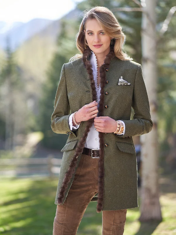Elegant Women's Evening Garments Ana Loden Kneecoat