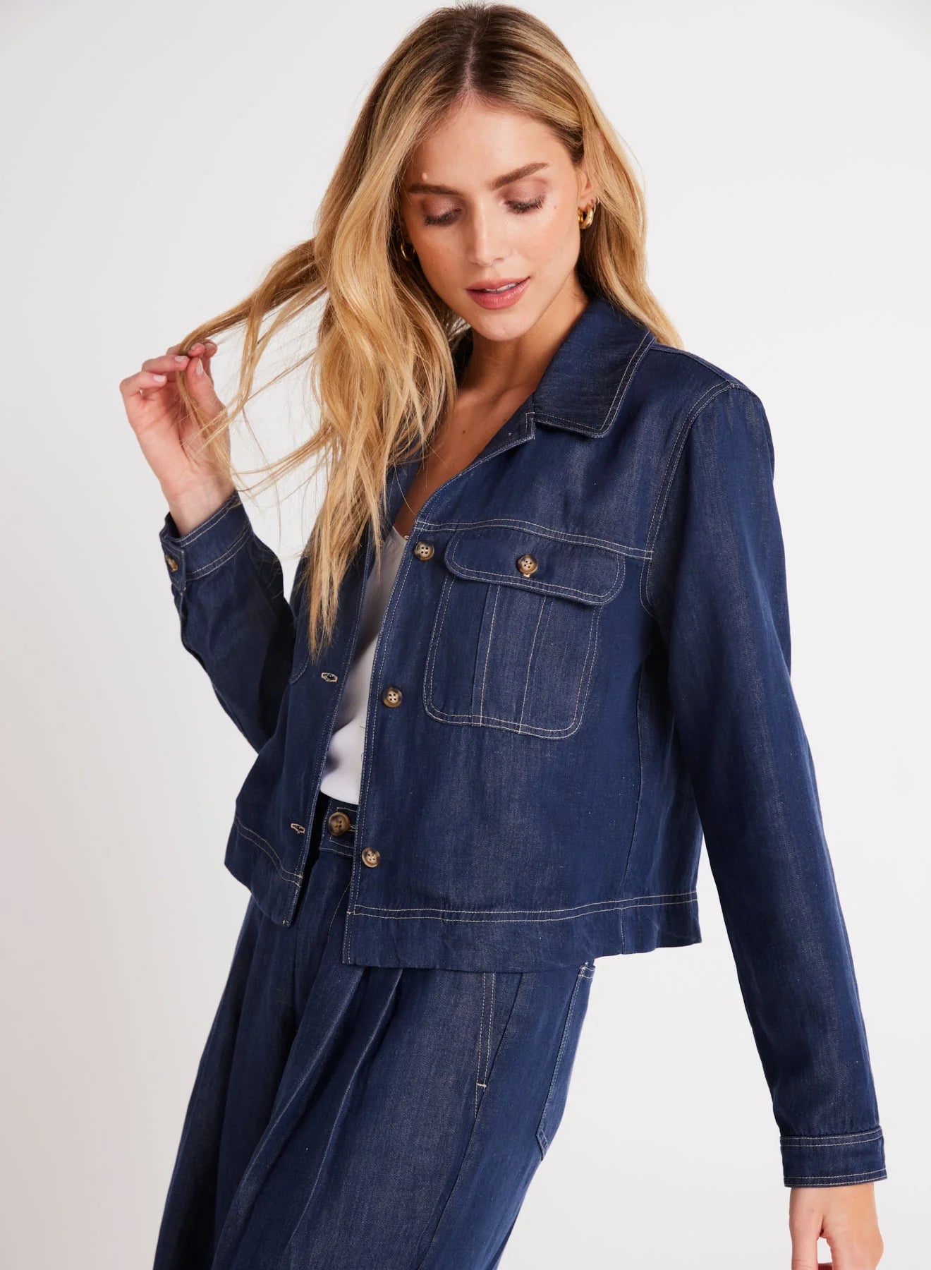 Plus-Size Women's Garments Flap Pocket Utility Jacket