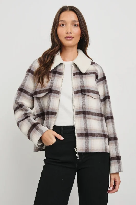 Women's Trendy Apparel Cheyenne