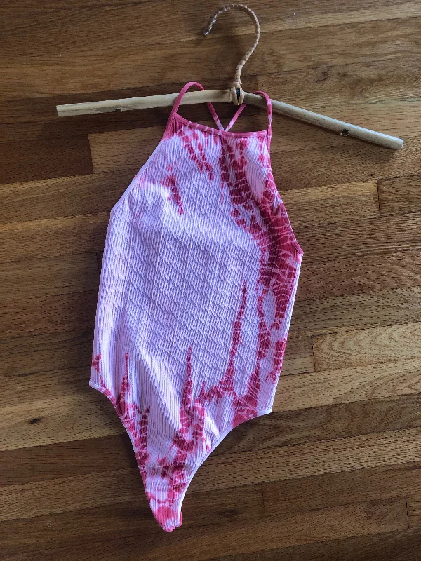 Roseate Bamboo Tie Dye
