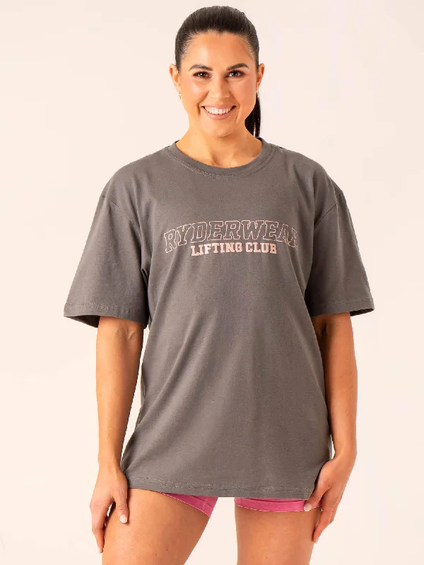 Women's Chic Outfit Summer Fashion Lifting Club T-Shirt - Charcoal