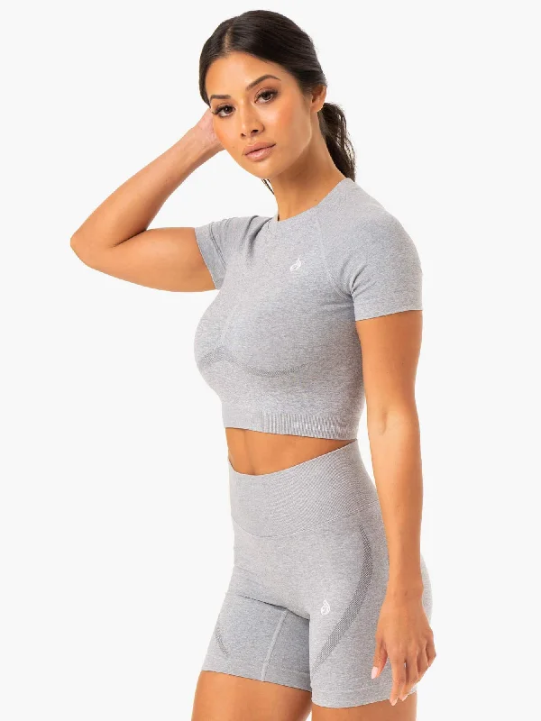 Women's Comfortable Lounge Outfit Urban Elegance Deals Sculpt Seamless T-Shirt - Grey Marl Women's Comfortable Lounge Outfit Urban Elegance Deals Sculpt Seamless T-Shirt - Grey Marl