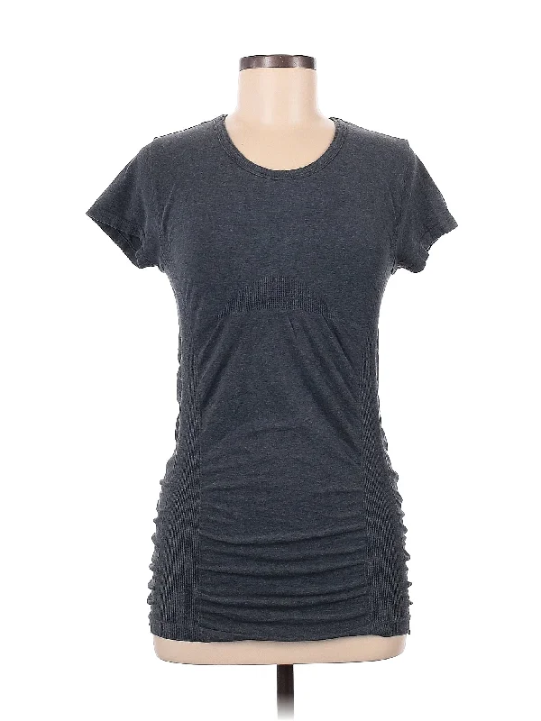 Stylish Women's Garments For Holidays Quick Grab Deals Short Sleeve T Shirt
