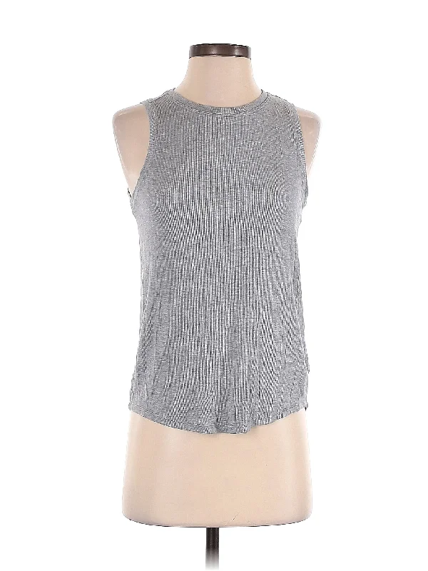 Women's High-Fashion Apparel Fresh Styles, Fresh Deals Sleeveless T Shirt