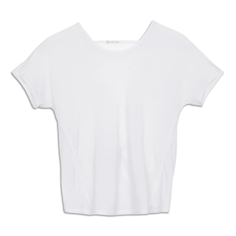 Women's Comfortable Lounge Attire You'Ll Love Us Because Twist And Train Short Sleeve Shirt - Resale Women's Comfortable Lounge Attire You'Ll Love Us Because Twist And Train Short Sleeve Shirt - Resale