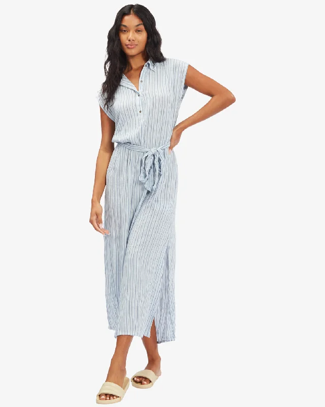 Women's Trendy Activewear Apparel Trendy Looks On Sale Lovely Ways Woven Dress - Blue Stream Women's Trendy Activewear Apparel Trendy Looks On Sale Lovely Ways Woven Dress - Blue Stream