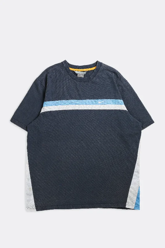 Casual Yet Sophisticated Unisex Fashion Seasonal Sale Vintage Nike Tee